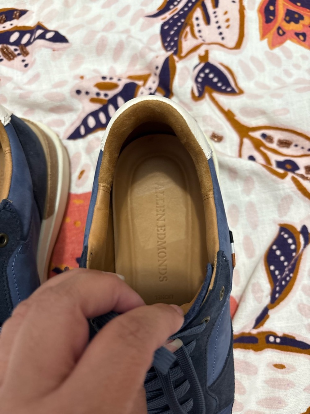Allen Edmonds Lionel Sneaker Navy Sea Suede Size 9 - Picture 4 of 6